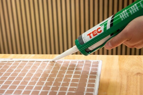 TEC7 LIM OG FUGEMASSE HVIT 310ML - Bilde 15