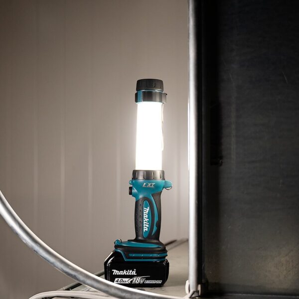 MAKITA ARBEIDSLAMPE 18V DML806 LED - Bilde 2