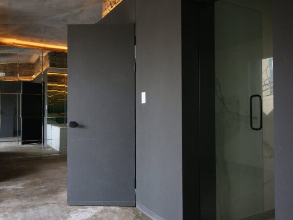 FRITZØE MDF FORESCOLOR 19X1220X2440 SORT - Bilde 17
